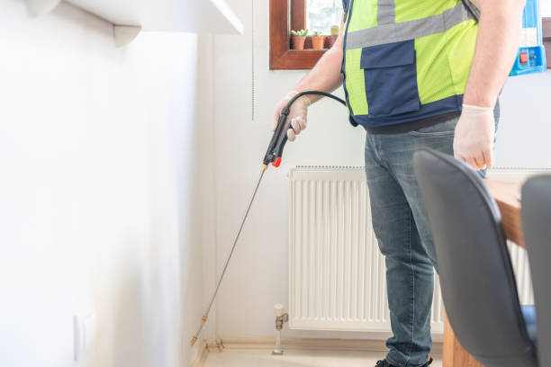 Best Commercial Pest Control Services  in Millis Clicquot, MA